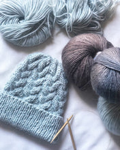Load image into Gallery viewer, Cable Knit Erin Beanie